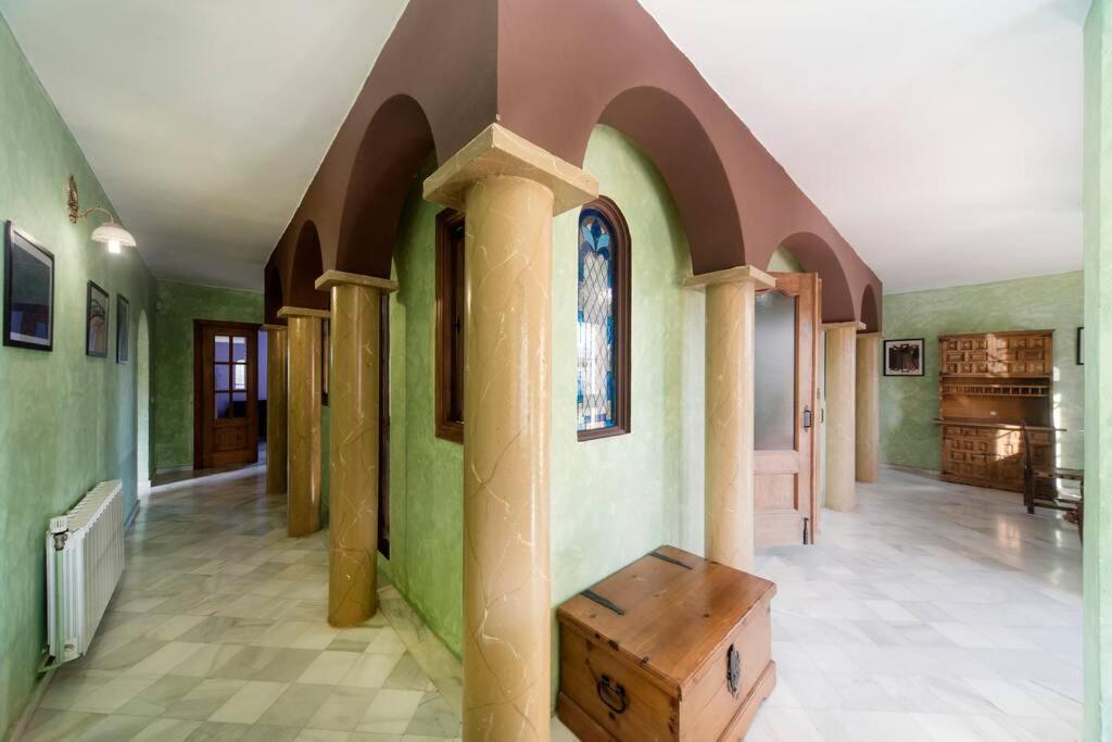Preciosa Villa Con Gran Piscina Y Fabulosas Vistas Alhaurín de la Torre Eksteriør billede